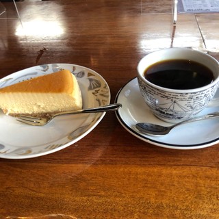 牛込神楽坂のおすすめカフェ29選 本格コーヒーやケーキ ランチメニューも