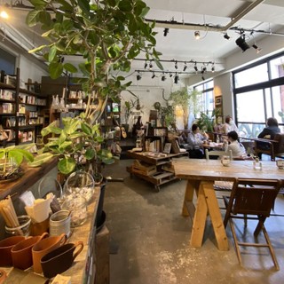 カフェ 御徒 町 【超おしゃれ♡♡】カフェ好きライターが選ぶ大阪のカフェ19選！！ ｜